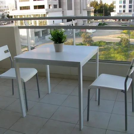 Suites Apartment *