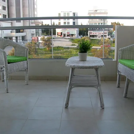 Suites Apartment *